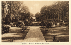 9630 Gezicht op het Kaiser Wilhelm Rosarium in het park van het huis Doorn te Doorn.